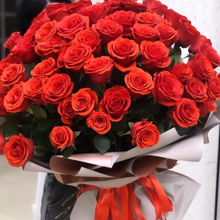 Букет высоких эквадорских роз  в Севастополи