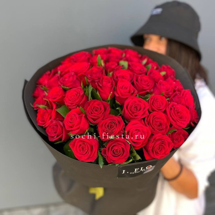 51 роза "Блек" в Севастополи