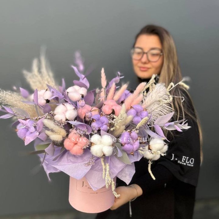 Авторский бокс с сухоцветами №4 в Севастополи