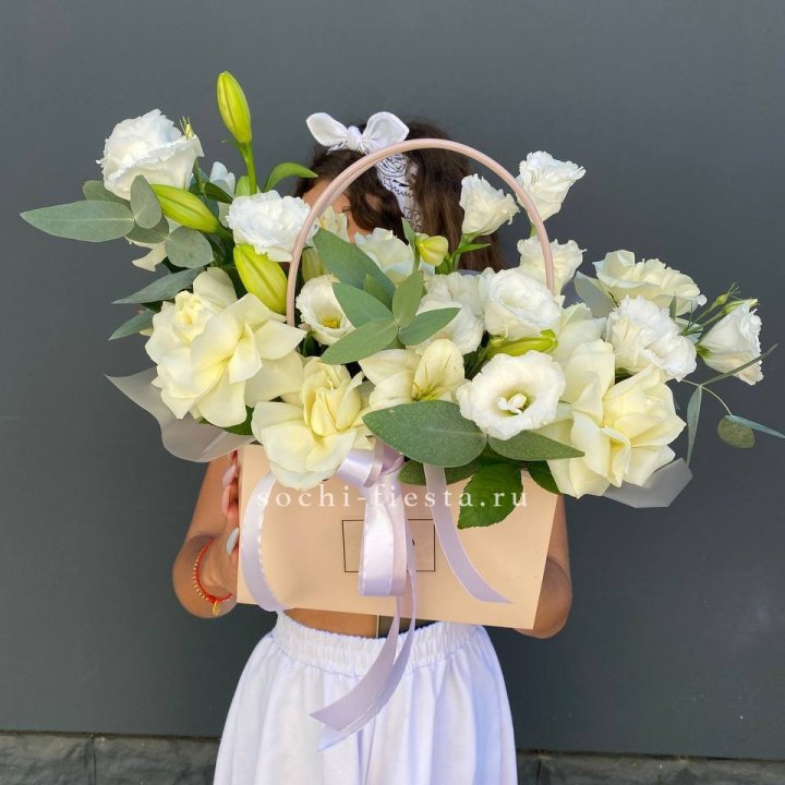 Сумочка цветов "Матина" в Севастополи