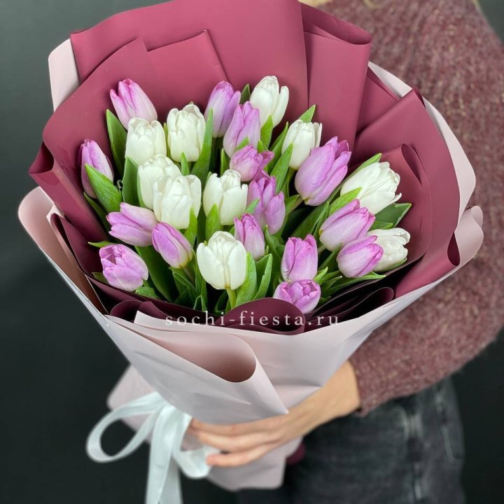 25 тюльпанов микс в Севастополи