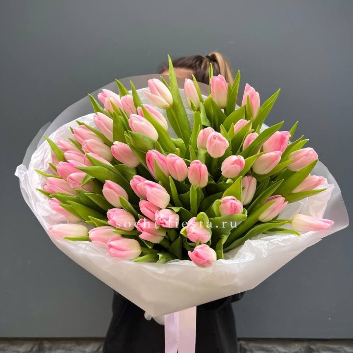 Букет тюльпанов нежно-розовых в Севастополи