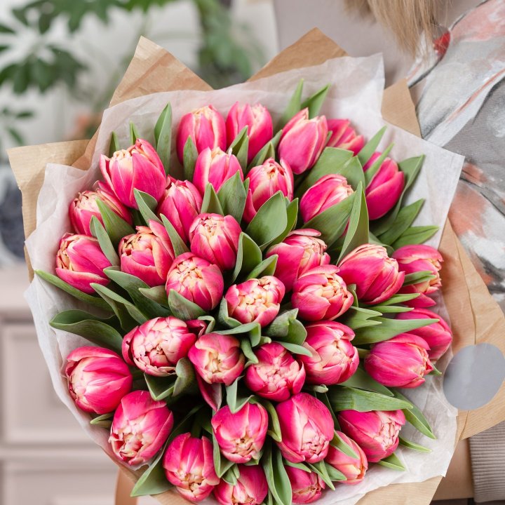 Букет пионовидных тюльпанов в Севастополи