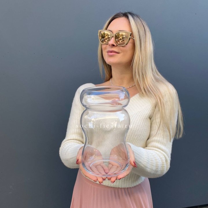 Стеклянная ваза №1 в Севастополи