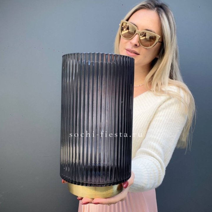 Стеклянная ваза №4 в Севастополи